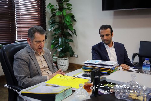 نشست برخی روسای دستگاههای اجرایی استان با مهندس عابدی رئیس سازمان مدیریت و برنامه ریزی استان گلستان