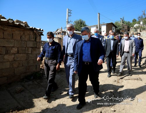 بازدید رئیس سازمان از روستای زلزله زده ویرو شهرستان رامیان