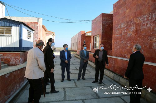بازدید رئیس سازمان مدیریت و برنامه ریزی استان گلستان از مرکز تشخیص بیماری های اسب در گرگان