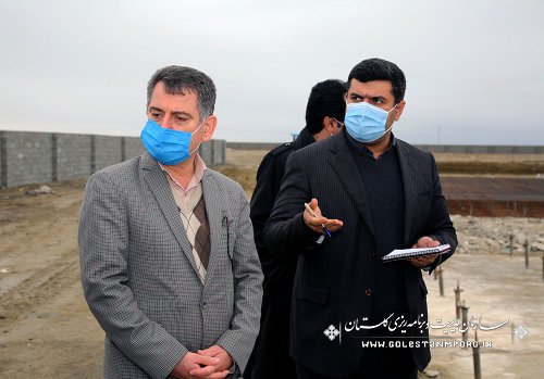 بازدید رئیس سازمان مدیریت و برنامه ریزی استان گلستان از پروژه بیمارستان 64 تختخوابی شهرستان گمیشان