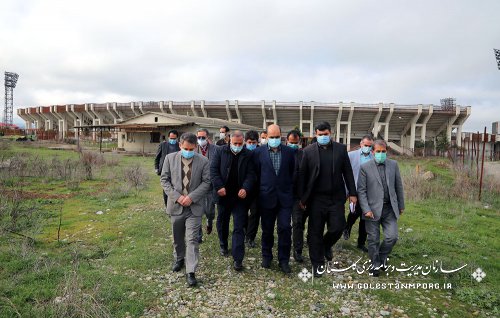 بازدید رئیس سازمان مدیریت و برنامه ریزی استان گلستان از استادیوم 6 هزار نفری کریم آباد