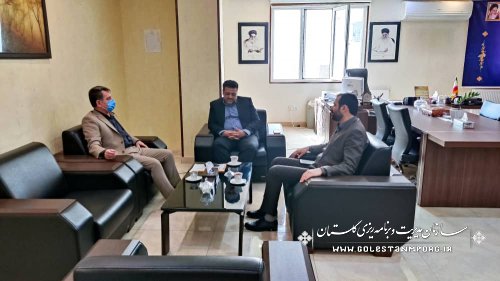 نشست صمیمی رئیس سازمان مدیریت و برنامه ریزی استان گلستان با فرماندار رامیان